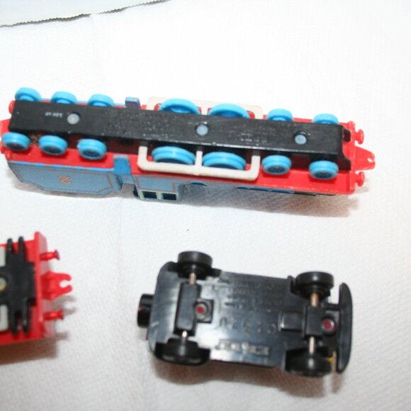 Vtg. (4) Thomas Tank Engine & Friends Diecast Magnetic Trains Ertl Lot 8 1990\'s